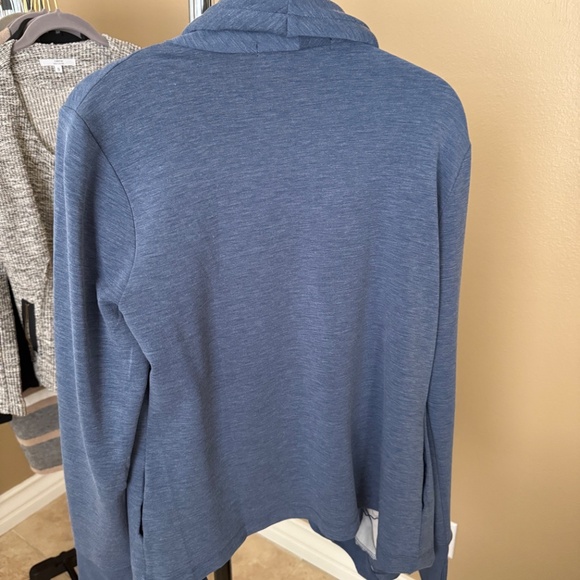 Jacket - Picture 2 of 3